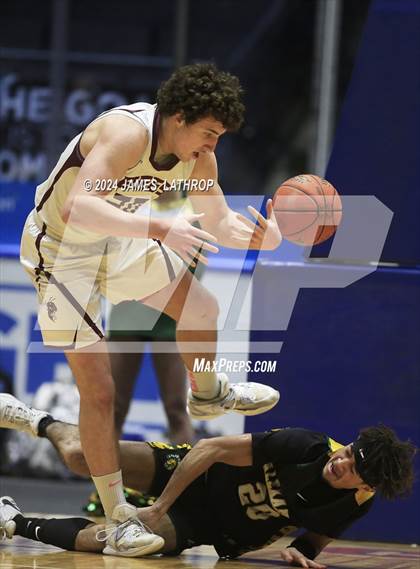 Thumbnail 1 in Alexander vs. Byron-Bergen (NYSPHSAA Section 5 Class C2 Final) photogallery.