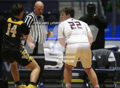 Thumbnail 2 in Alexander vs. Byron-Bergen (NYSPHSAA Section 5 Class C2 Final) photogallery.