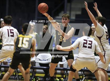 Thumbnail 2 in Alexander vs. Byron-Bergen (NYSPHSAA Section 5 Class C2 Final) photogallery.