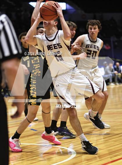 Thumbnail 1 in Alexander vs. Byron-Bergen (NYSPHSAA Section 5 Class C2 Final) photogallery.