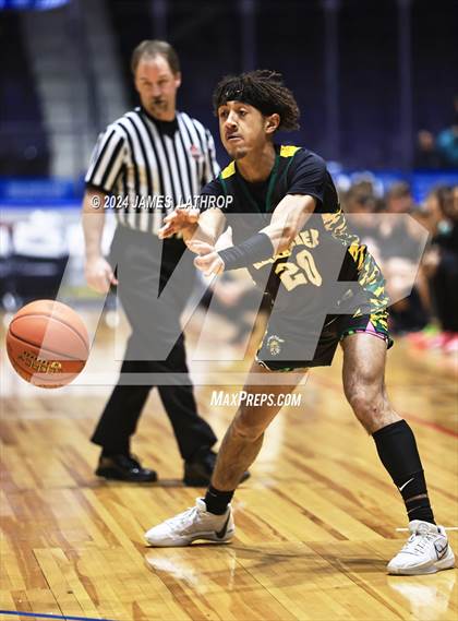 Thumbnail 1 in Alexander vs. Byron-Bergen (NYSPHSAA Section 5 Class C2 Final) photogallery.