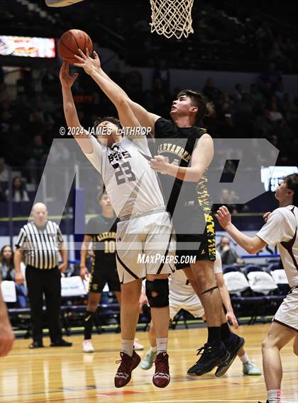 Thumbnail 2 in Alexander vs. Byron-Bergen (NYSPHSAA Section 5 Class C2 Final) photogallery.