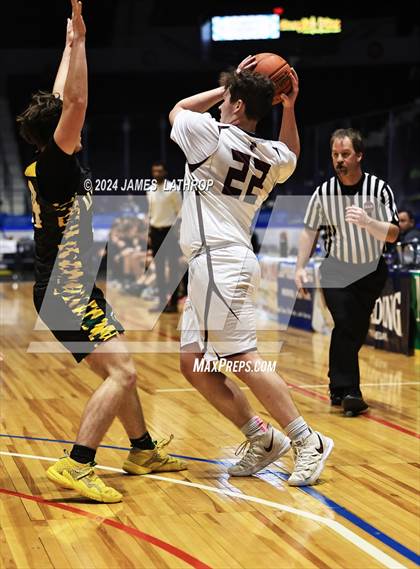 Thumbnail 2 in Alexander vs. Byron-Bergen (NYSPHSAA Section 5 Class C2 Final) photogallery.
