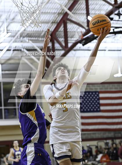 Thumbnail 2 in Barrington vs. North Providence (RIIL Elite 8) photogallery.