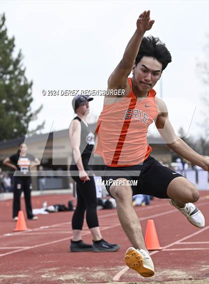Thumbnail 1 in Boulder Invitational photogallery.