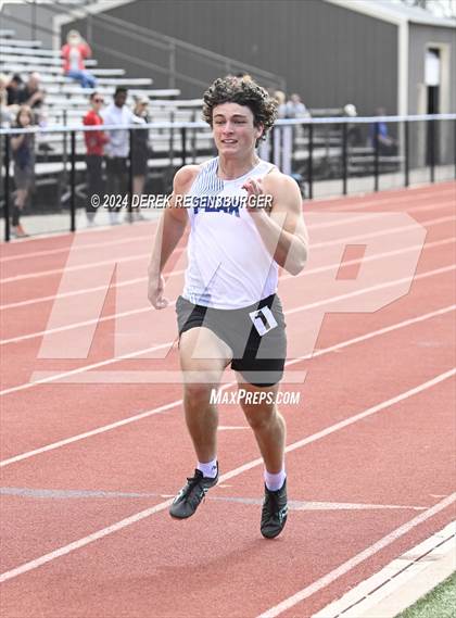 Thumbnail 2 in Boulder Invitational photogallery.