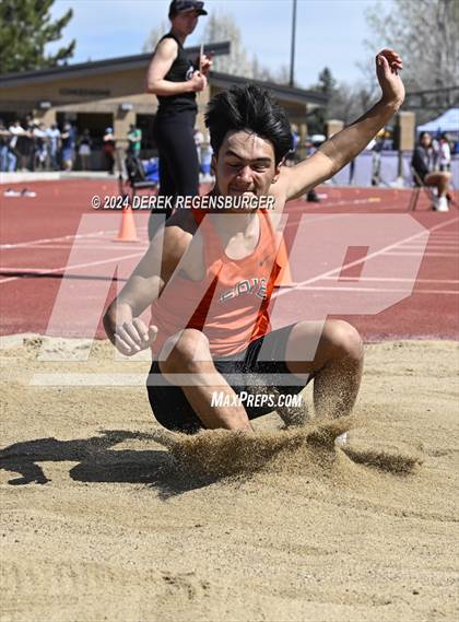 Thumbnail 3 in Boulder Invitational photogallery.