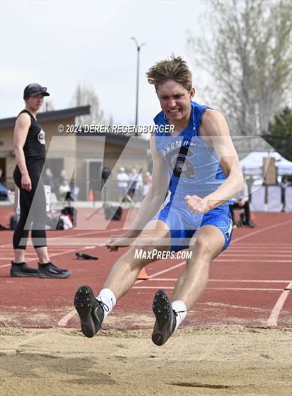 Thumbnail 1 in Boulder Invitational photogallery.