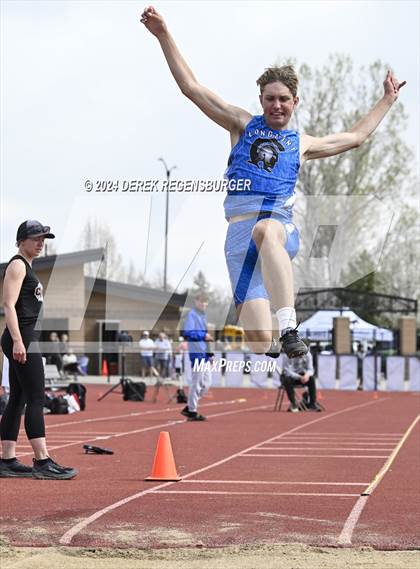 Thumbnail 3 in Boulder Invitational photogallery.