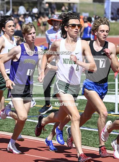 Thumbnail 2 in Boulder Invitational photogallery.