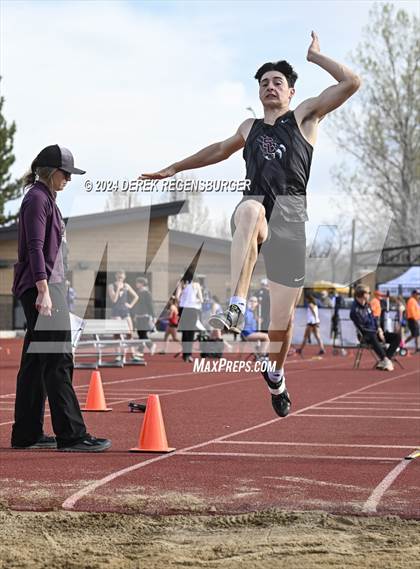 Thumbnail 1 in Boulder Invitational photogallery.