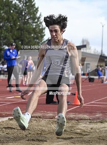 Thumbnail 1 in Boulder Invitational photogallery.