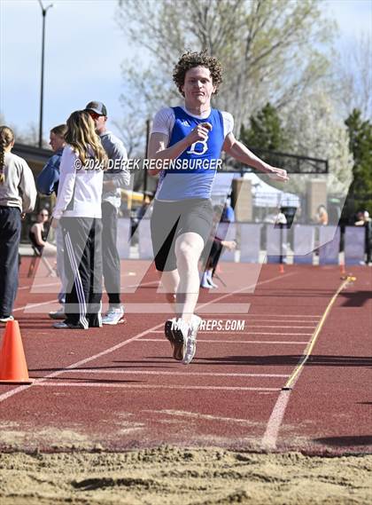 Thumbnail 3 in Boulder Invitational photogallery.