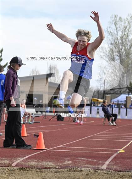Thumbnail 3 in Boulder Invitational photogallery.