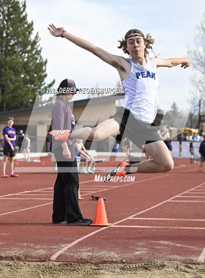 Thumbnail 3 in Boulder Invitational photogallery.