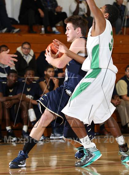 Thumbnail 2 in St. John Bosco vs. Eagle Rock (Blue Pride Classic) photogallery.