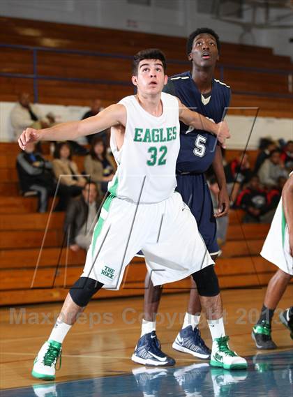 Thumbnail 3 in St. John Bosco vs. Eagle Rock (Blue Pride Classic) photogallery.