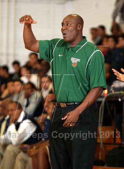 Thumbnail 1 in St. John Bosco vs. Eagle Rock (Blue Pride Classic) photogallery.