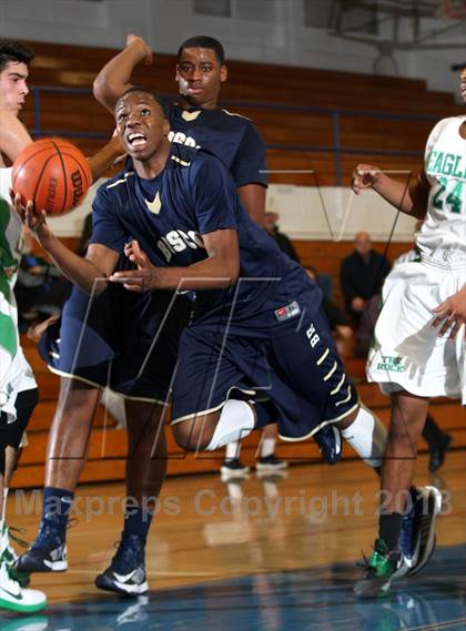 Thumbnail 1 in St. John Bosco vs. Eagle Rock (Blue Pride Classic) photogallery.