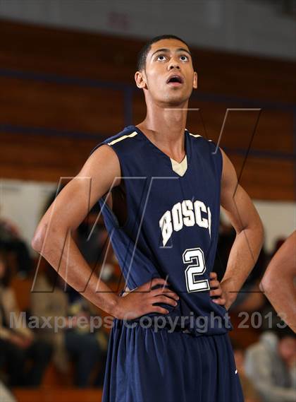 Thumbnail 2 in St. John Bosco vs. Eagle Rock (Blue Pride Classic) photogallery.
