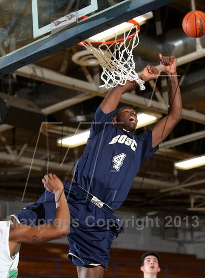 Thumbnail 1 in St. John Bosco vs. Eagle Rock (Blue Pride Classic) photogallery.
