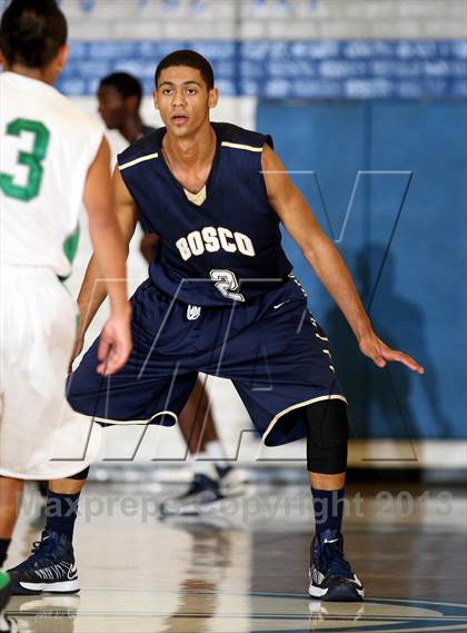 Thumbnail 2 in St. John Bosco vs. Eagle Rock (Blue Pride Classic) photogallery.