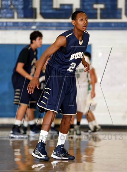 Thumbnail 3 in St. John Bosco vs. Eagle Rock (Blue Pride Classic) photogallery.