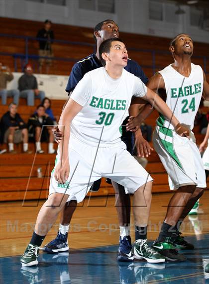 Thumbnail 2 in St. John Bosco vs. Eagle Rock (Blue Pride Classic) photogallery.