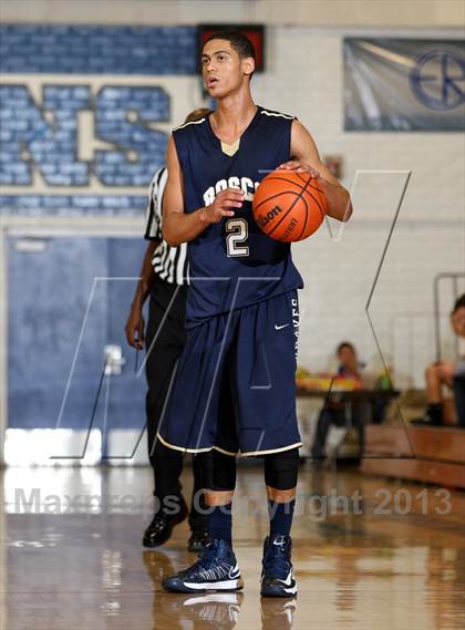 Thumbnail 3 in St. John Bosco vs. Eagle Rock (Blue Pride Classic) photogallery.