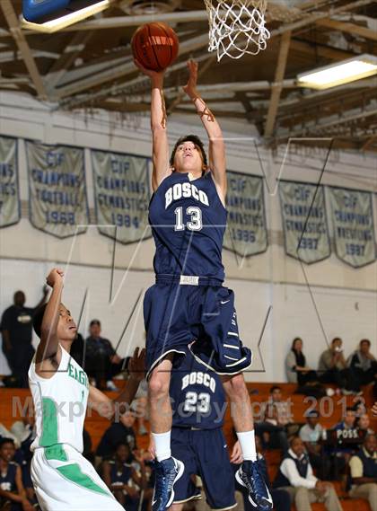 Thumbnail 1 in St. John Bosco vs. Eagle Rock (Blue Pride Classic) photogallery.