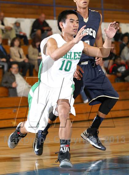 Thumbnail 3 in St. John Bosco vs. Eagle Rock (Blue Pride Classic) photogallery.