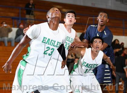 Thumbnail 1 in St. John Bosco vs. Eagle Rock (Blue Pride Classic) photogallery.