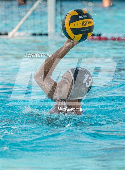 Thumbnail 3 in JSerra Catholic @ Servite photogallery.