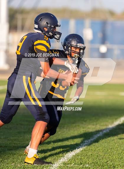 Thumbnail 2 in Highland @ Shafter photogallery.