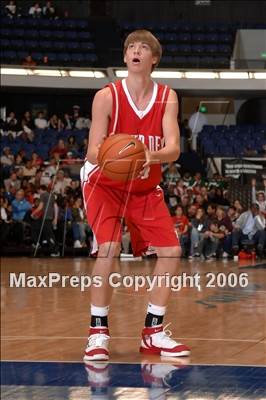 Thumbnail 1 in Westchester vs Mater Dei (Nike Extravaganza) photogallery.