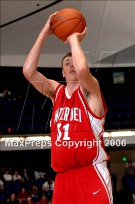 Thumbnail 2 in Westchester vs Mater Dei (Nike Extravaganza) photogallery.