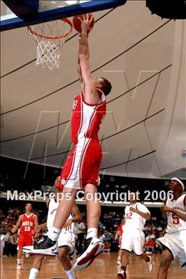 Thumbnail 1 in Westchester vs Mater Dei (Nike Extravaganza) photogallery.