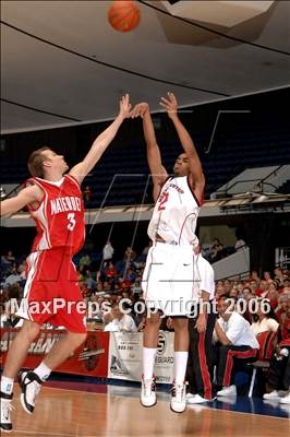 Thumbnail 3 in Westchester vs Mater Dei (Nike Extravaganza) photogallery.
