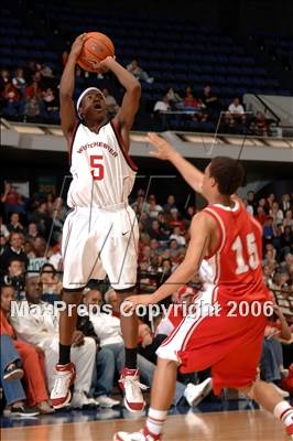 Thumbnail 3 in Westchester vs Mater Dei (Nike Extravaganza) photogallery.