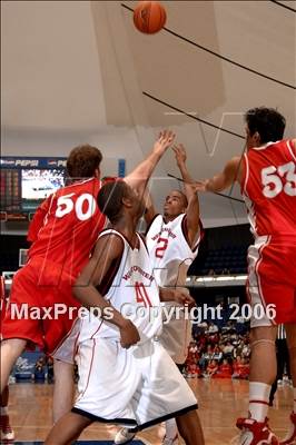 Thumbnail 3 in Westchester vs Mater Dei (Nike Extravaganza) photogallery.