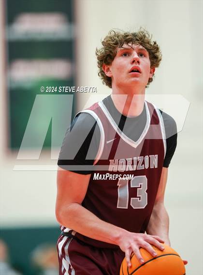 Thumbnail 3 in Horizon @ Smoky Hill (CHSAA 6A First Round) photogallery.