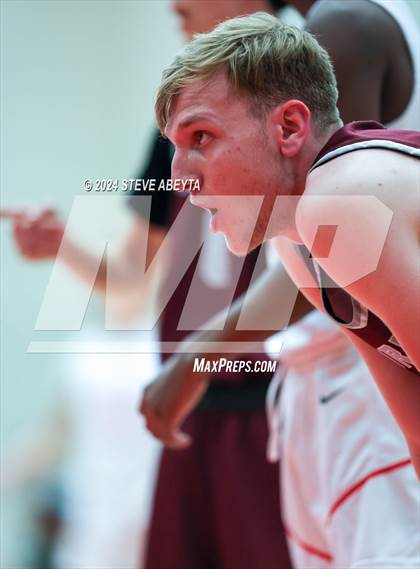 Thumbnail 2 in Horizon @ Smoky Hill (CHSAA 6A First Round) photogallery.
