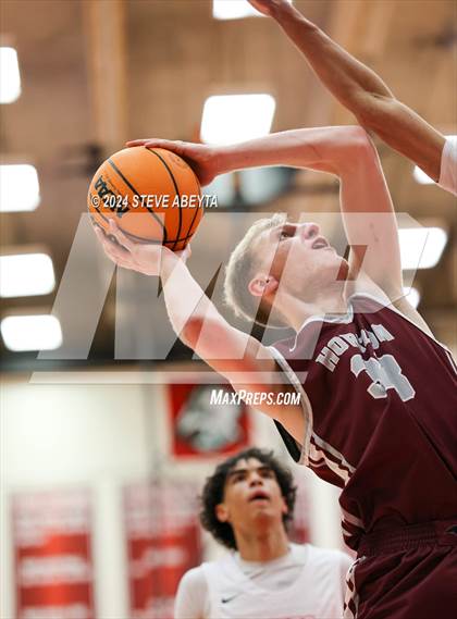Thumbnail 1 in Horizon @ Smoky Hill (CHSAA 6A First Round) photogallery.
