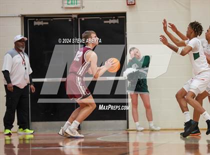 Thumbnail 2 in Horizon @ Smoky Hill (CHSAA 6A First Round) photogallery.