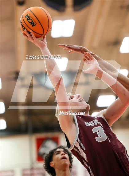 Thumbnail 1 in Horizon @ Smoky Hill (CHSAA 6A First Round) photogallery.