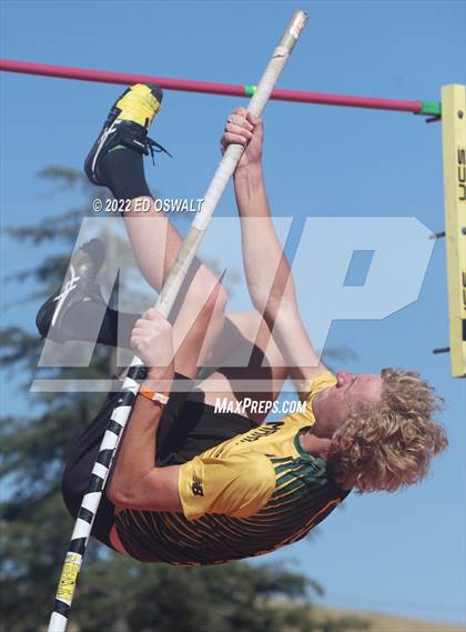 Thumbnail 2 in CIF NCS Meet of Champions (Boys Pole Vault) photogallery.