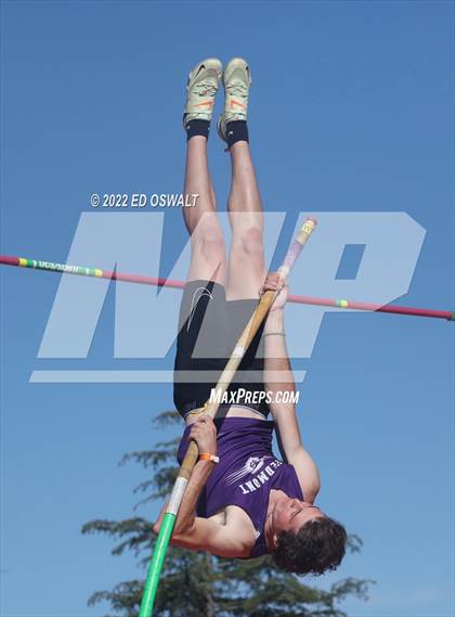 Thumbnail 2 in CIF NCS Meet of Champions (Boys Pole Vault) photogallery.
