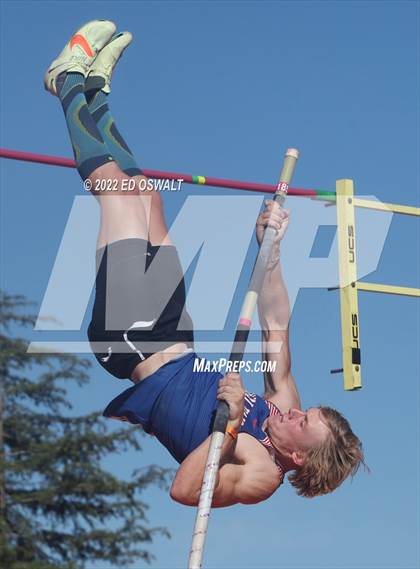 Thumbnail 3 in CIF NCS Meet of Champions (Boys Pole Vault) photogallery.