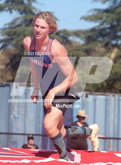 Thumbnail 3 in CIF NCS Meet of Champions (Boys Pole Vault) photogallery.