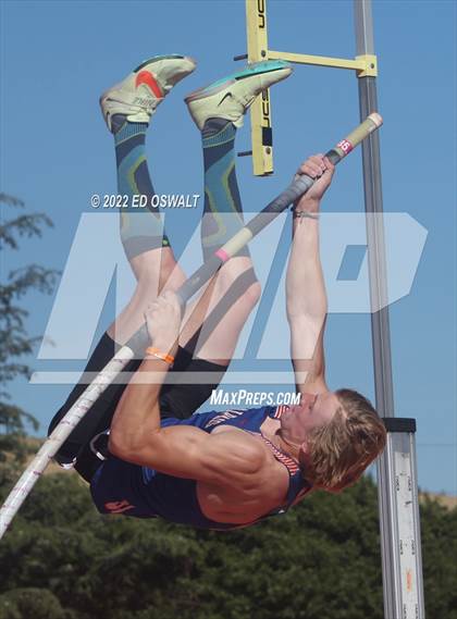 Thumbnail 1 in CIF NCS Meet of Champions (Boys Pole Vault) photogallery.